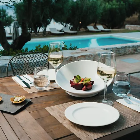 100 Rizes Seaside Resort- Small Luxury Of The World Hotel