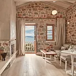 100 Rizes Seaside Resort- Small Luxury Of The World Hotel