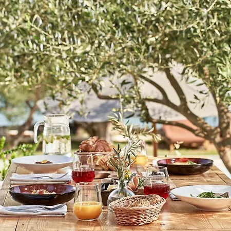 Hotel 100 Rizes Seaside Resort- Small Luxury Of The World Kalivia (Laconia)