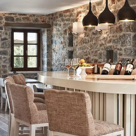 100 Rizes Seaside Resort- Small Luxury Of The World Kalivia (Laconia)
