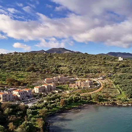 Hotel 100 Rizes Seaside Resort- Small Luxury Of The World 4*