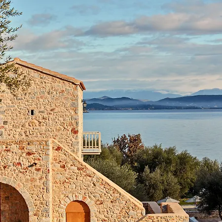 100 Rizes Seaside Resort- Small Luxury Of The World Kalivia (Laconia)