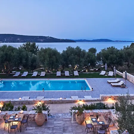 Hotel 100 Rizes Seaside Resort- Small Luxury Of The World 4*