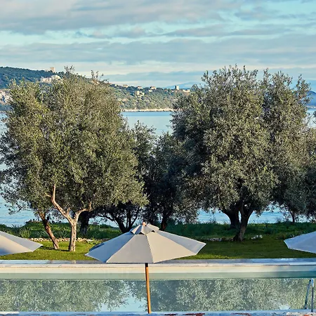 100 Rizes Seaside Resort- Small Luxury Of The World