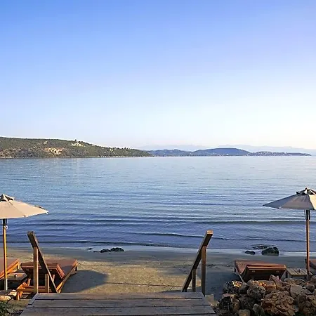 100 Rizes Seaside Resort- Small Luxury Of The World Hotel 4*
