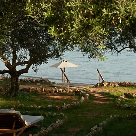 Hotel 100 Rizes Seaside Resort- Small Luxury Of The World Kalivia (Laconia)
