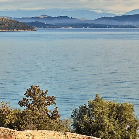100 Rizes Seaside Resort- Small Luxury Of The World Hotel