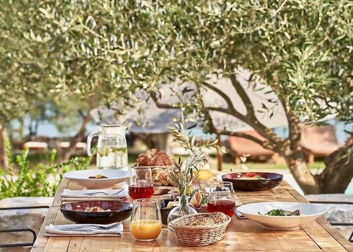 Hotel 100 Rizes Seaside Resort- Small Luxury Of The World Kalivia (Laconia)