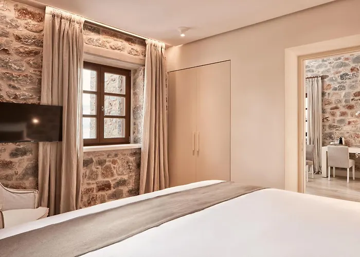 Hotel 100 Rizes Seaside Resort- Small Luxury Of The World 4*