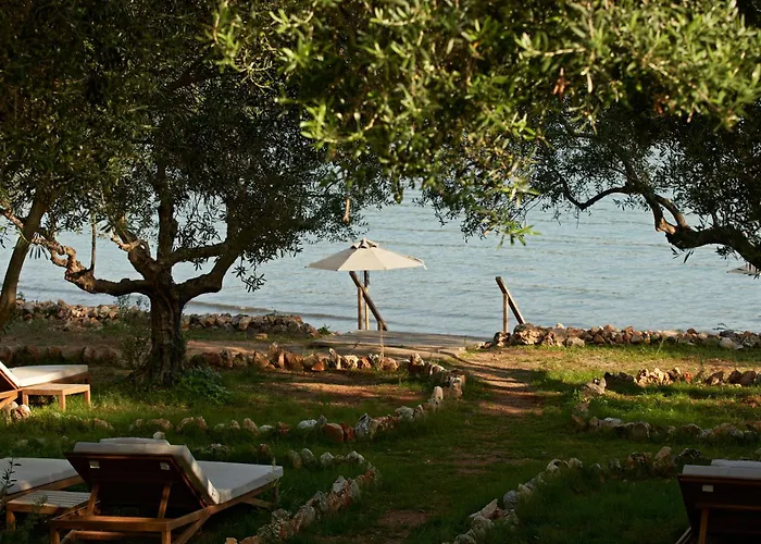 100 Rizes Seaside Resort- Small Luxury Of The World 4* Kalivia (Laconia)