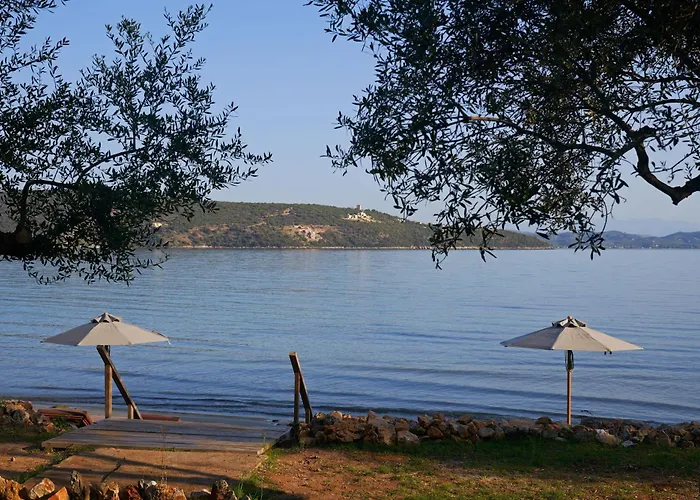 100 Rizes Seaside Resort- Small Luxury Of The World Kalivia (Laconia)