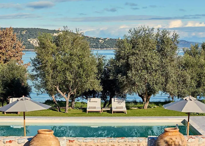 100 Rizes Seaside Resort- Small Luxury Of The World 4* Kalivia (Laconia)