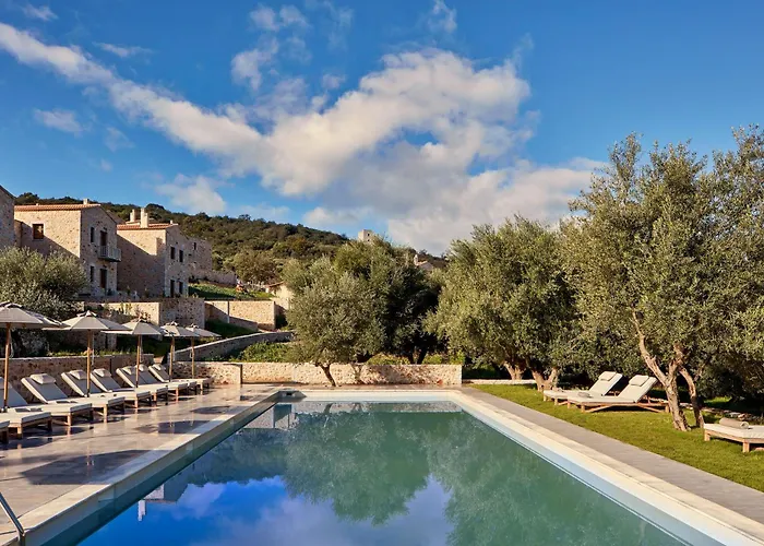 100 Rizes Seaside Resort- Small Luxury Of The World Hotel