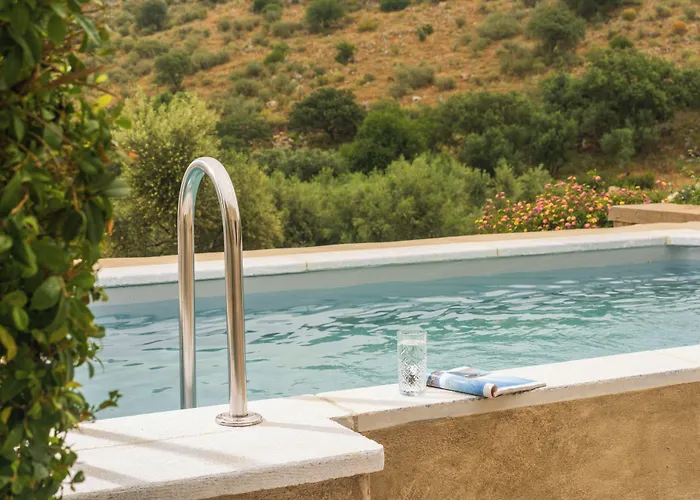 100 Rizes Seaside Resort- Small Luxury Of The World 4* Kalivia (Laconia)